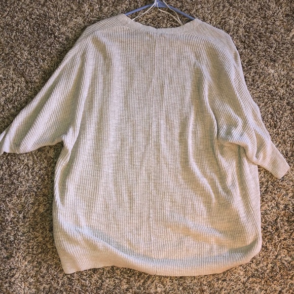 American Eagle Cardigan - Picture 2 of 5